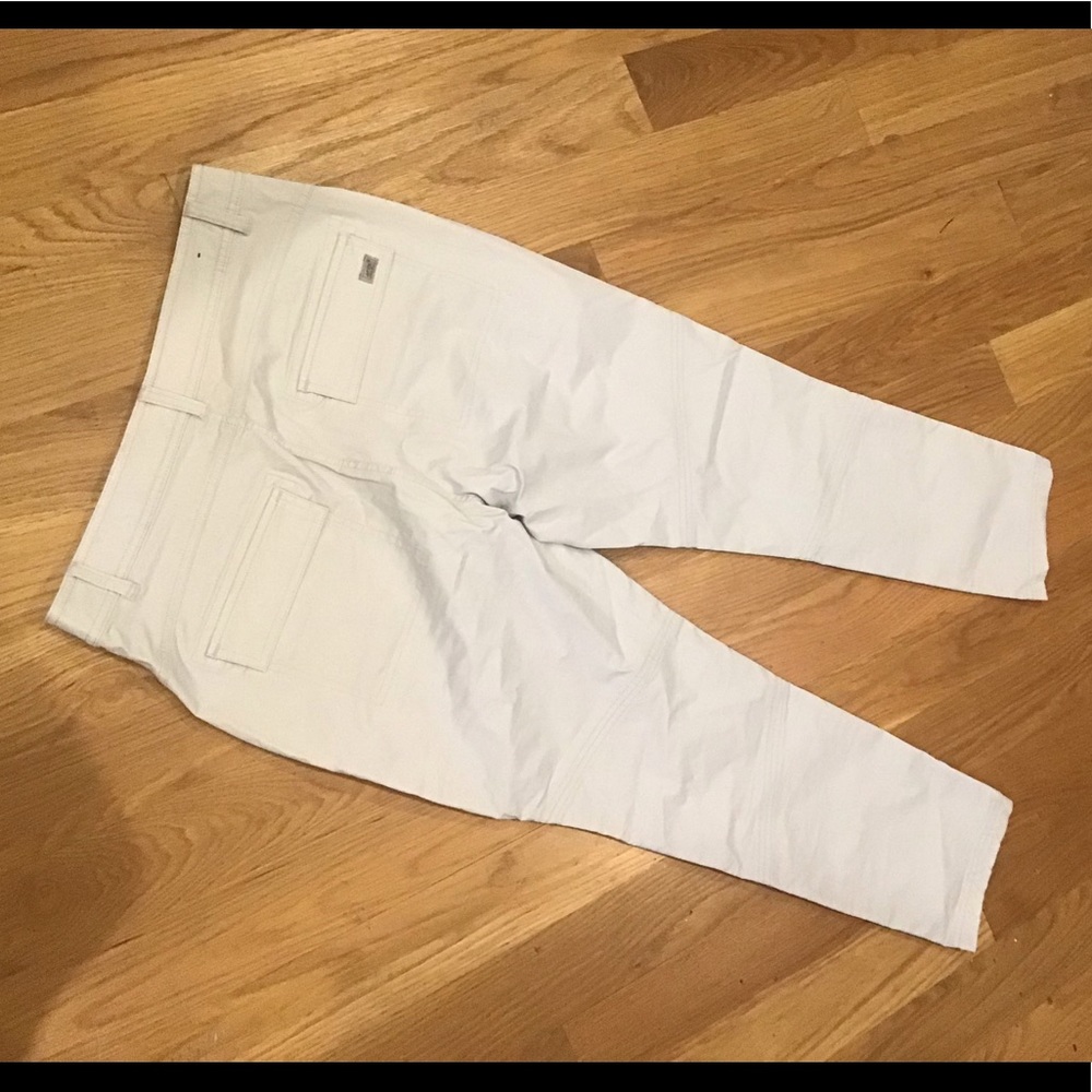 Nwot Multipocket Hiking Pants - image 3